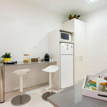 Ginjinha House - 4 In Bairro Alto By Lisbeyond * 리스본