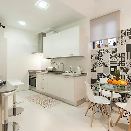 Apartament Ginjinha House - 4 In Bairro Alto By Lisbeyond